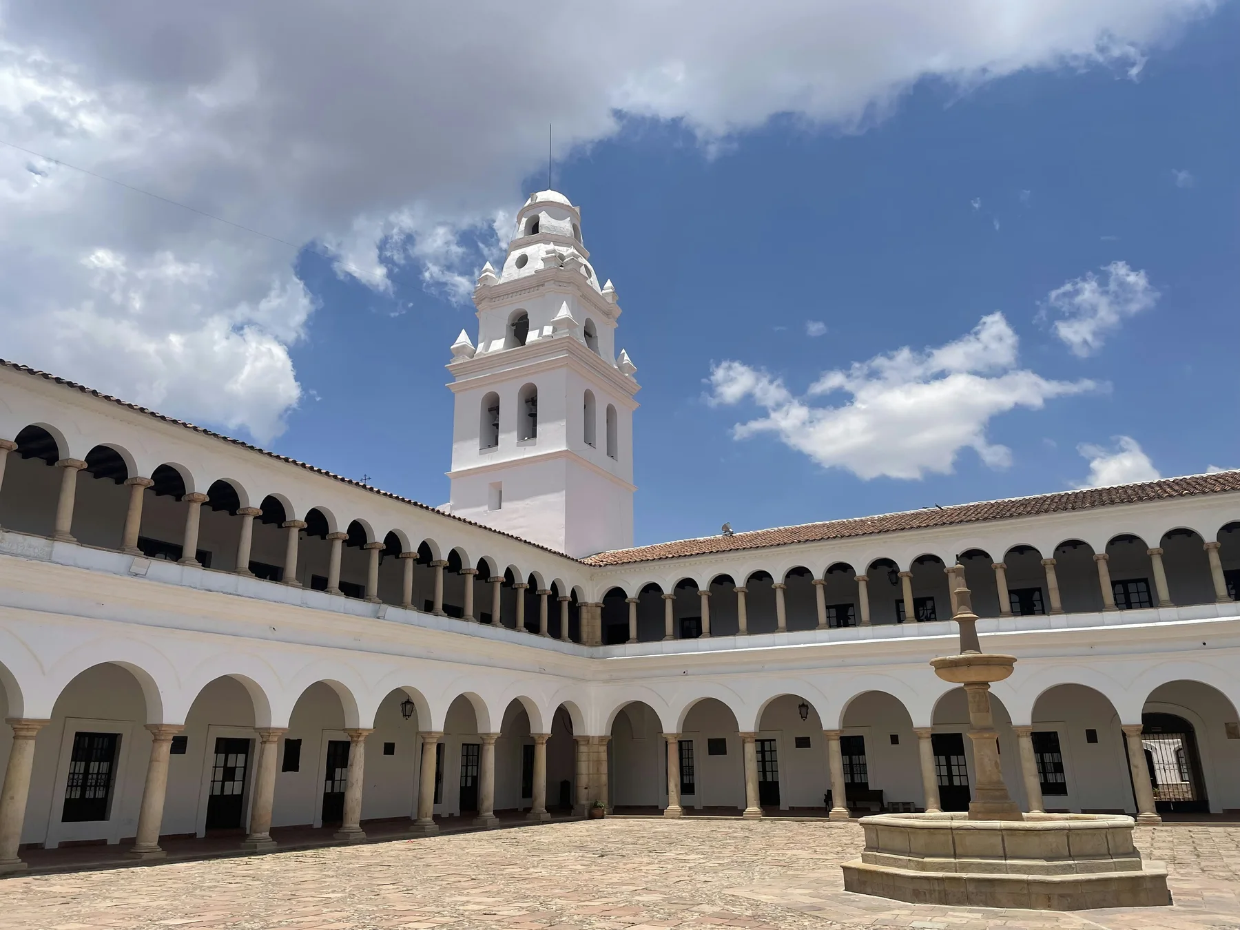 Facultad de Derecho USFX Sucre